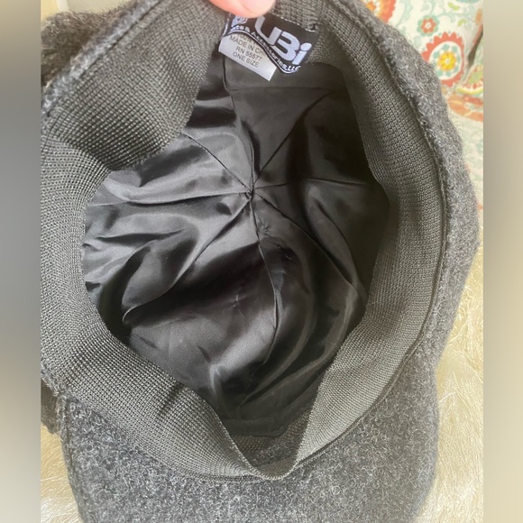 Classic Gray Wool Newsboy Cap - Picture 5 of 5